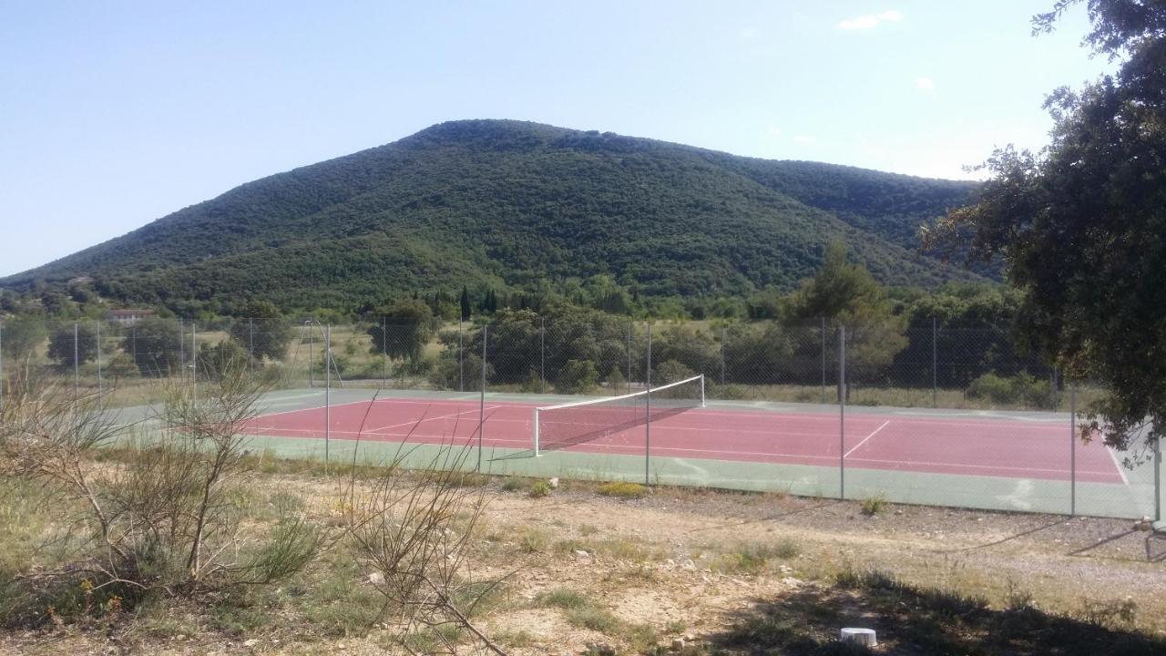 Cevennes Maisonnette Dans Residence De Vacances Sauve Екстериор снимка
